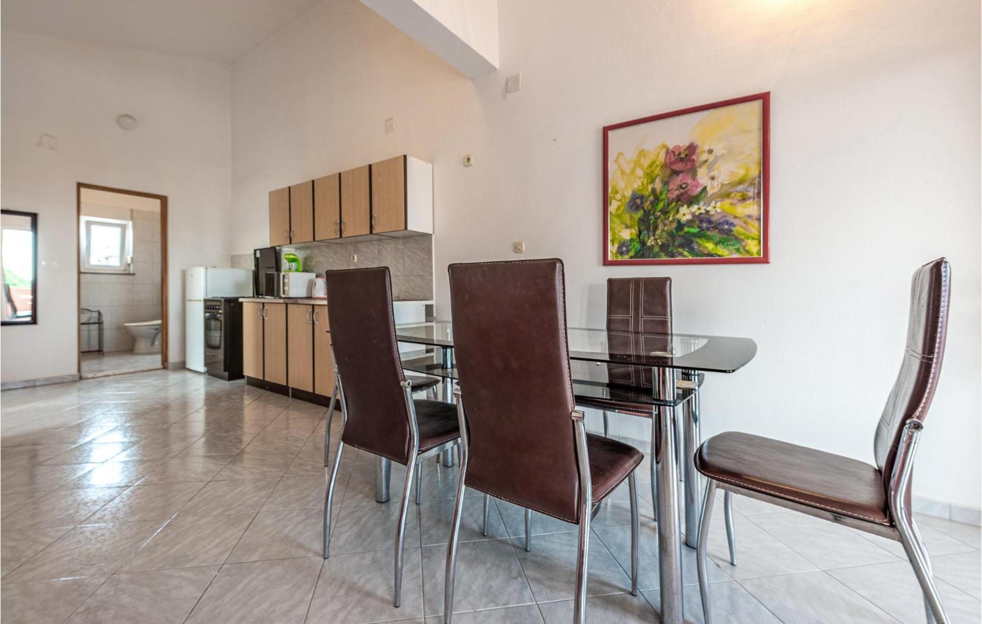 Beautiful Apartment In Vir With Wifi Екстериор снимка