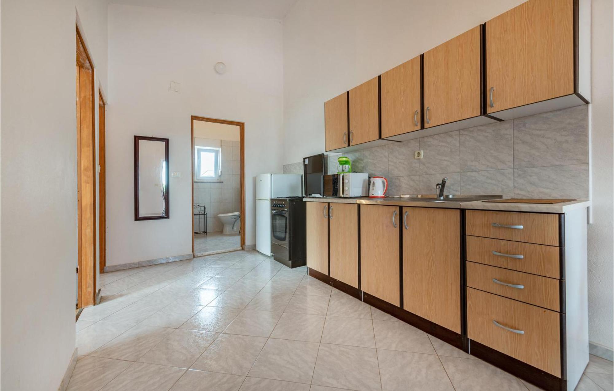 Beautiful Apartment In Vir With Wifi Екстериор снимка